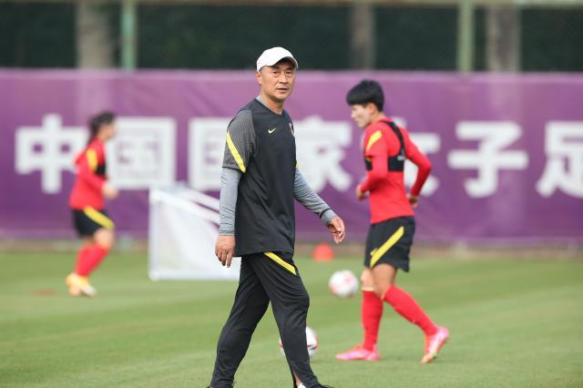 开云在线-贾秀全：谁摘果子不重要 为中国女足多培养一些人